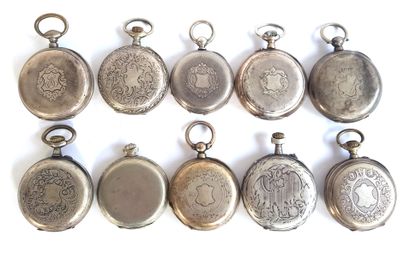 null Ten silver plated pocket watches

Diameter between 4 and 4,6 cm

Unverified...