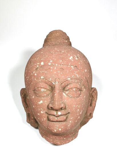 null INDIA, in the Kushan style of the 2nd - 3rd century

Buddha's head in red sandstone,...