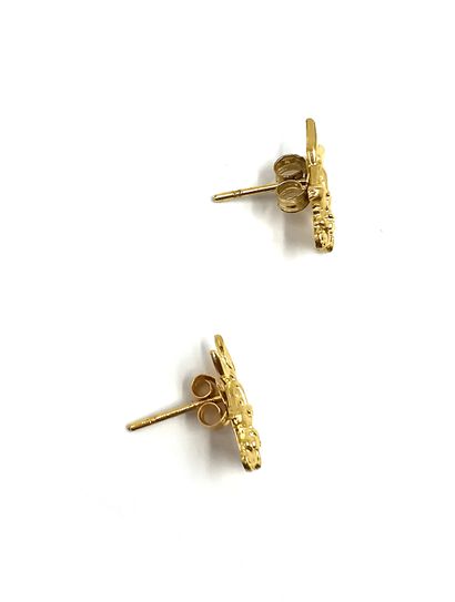 null Earrings in yellow gold 18K (750 thousandths) with the effigy of Baby Bugs Bunny

Gross...