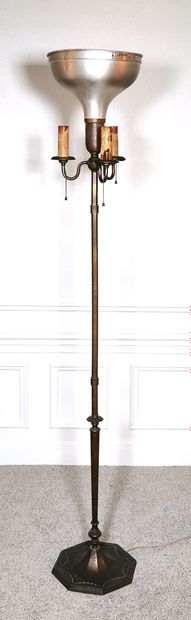 null Bronze and brass floor lamp with faceted shaft and octagonal base

40's

H....