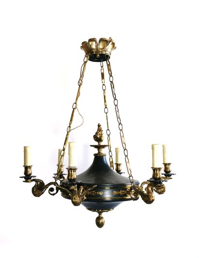 null Lacquered sheet metal and gilt bronze six-light pendant, swan-shaped light arms

Napoleon...