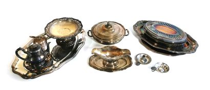 null Set of silver plated pieces including display stand, dish, sugar pot, sauce...