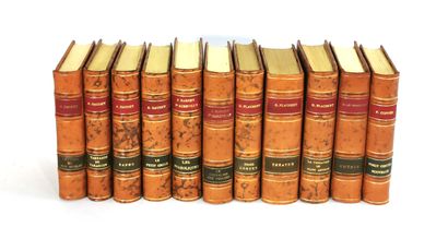 null LITERATURE

Eleven volumes in-12 format

Full marbled binding, four-ribbed spine...