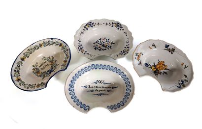 null Four earthenware beard dishes, two of which are patronymic, 19th century

L....