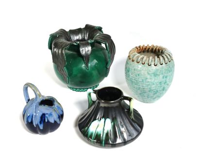 null CERAMICS Years 70/80

Three vases and a pourer in polychrome earthenware

H....