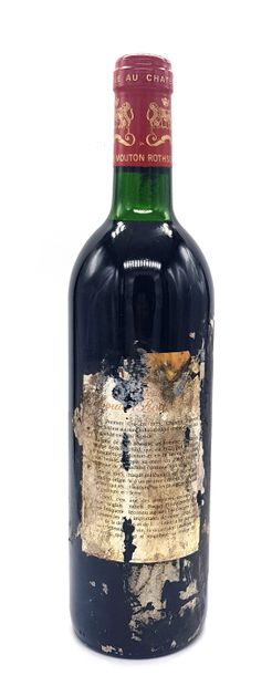 null 1 bottle Château Mouton Rothschild 1990, GCC1 Pauillac ( T.L.B.) (e.t.a ; dirty...