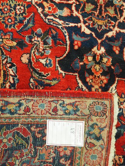 null Large and fine kachan - Iran 

Mid 20th century 

Size : 330 x 215 cm

Technical...