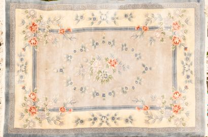 null China tien sin carpet, with flowered decoration, circa 1985 

280 x 185 cm
...