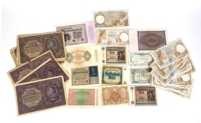 null Suite of forty-four French and German banknotes (wear)



We joined eight booklets...