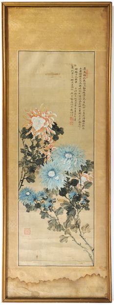 null CHINA, 19th century

Painting on textile mounted on a scroll showing chrystanthem...
