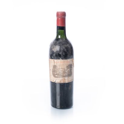 null 1 bouteille CHÂTEAU LAFITE ROTSCHILD

Année : 1928

Appellation : GCC1 PAUILLAC...