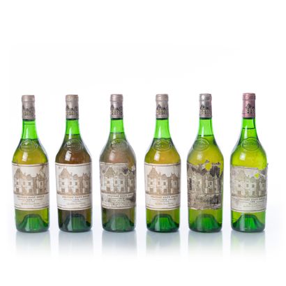 null 6 bouteilles CHÂTEAU HAUT-BRION Blanc

Année : 1978 - 1 B. de 1982

Appellation...
