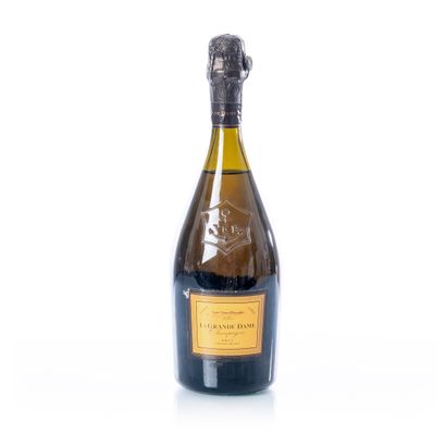 null 1 bottle CHAMPAGNE - Veuve CLICQUOT La Grande Dame

Year : 1990

Appellation...