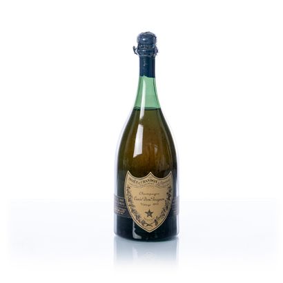 null 1 bottle CHAMPAGNE Cuvée DOM PÉRIGNON

Year : 1949

Appellation : MOËT CHANDON

Remarks...