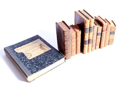 null Eleven bound books:

- Flos Latinitatis ex auctorum Latinae, Divione, 1690

-...