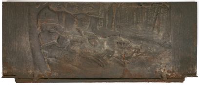 null Small fireback with bas-relief decoration of wild boars 

55,5 x 23,5 cm

C...