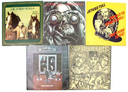 null JETHRO TULL

Set of five 33 T. albums including :

- TOO OLD TO ROCK'N ROLL...