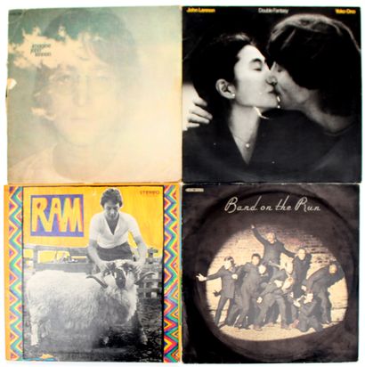null POP ROCK

Set of four 33 T. albums including :

- Mc CARTNEY - RAM

- Mc CARTNEY...