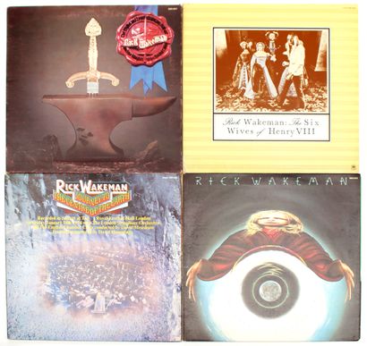 null RICK WAKEMAN

Set of four 33 T. albums including :

- NO EARTHLY CONNECTION

-...