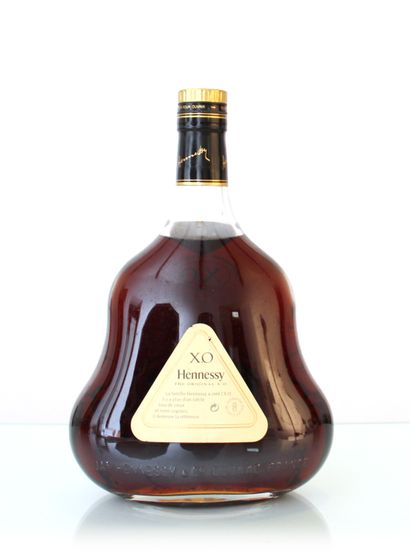 null 1 magnum COGNAC HENNESSY X.O

Year : N.M.

Appellation : COGNAC

Remarks : (3,5...