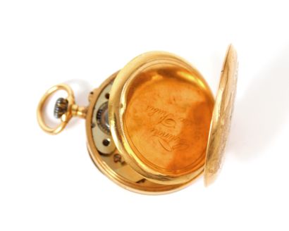 null Pocket watch in 18K yellow gold (750 thousandths), white enamelled dial, with...
