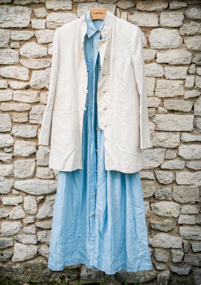 null ARMAN VENTILO

Linen dress, size 40

With FRENCH CONNECTION jacket, size M
