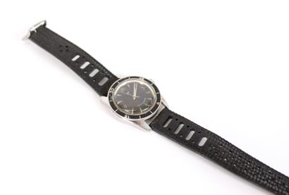 null LIP (DIVING WATCH - BLANCPAIN PATENTS ref. 233 453), circa 1960
Mythical medium...