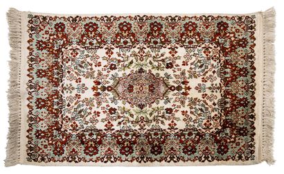 PENJAB carpet (India), mid 20th century
Dimensions...