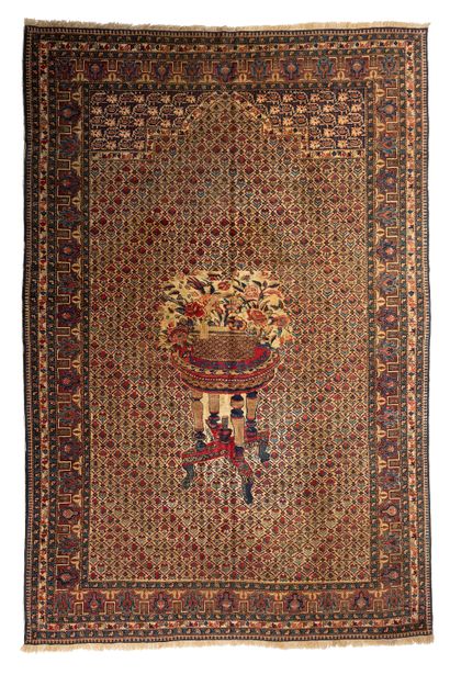 Original ARDEBIL carpet (Iran), circa 1940
Dimensions...
