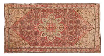 null Carpet KARABAGH/ARTSAKH (Caucasus-Armenia) end of 19th century
Dimensions :...