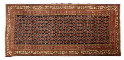 MELAYER carpet (Persia), late 19th century
Dimensions...