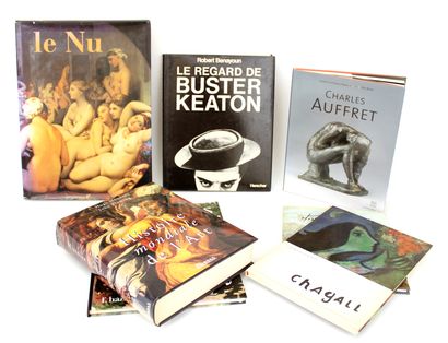 null Set of art catalogs including: 
- Nissan ENGEL - Regards - Éditions Daniel Papierski...