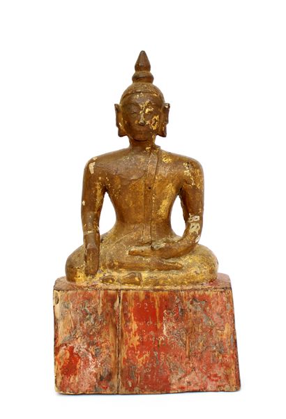 null ASIE DU SUD-EST, XIXe siècle
Bouddha en bois sculpté prolychrome assis en padmasana...