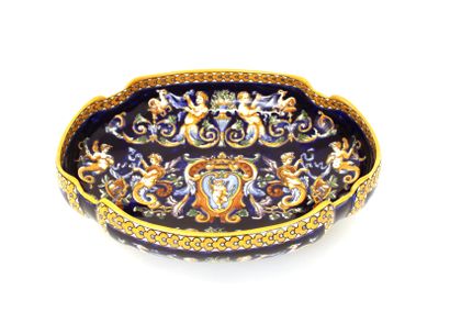 null GIEN
Earthenware dish with polychrome renaissance decoration on a midnight blue...