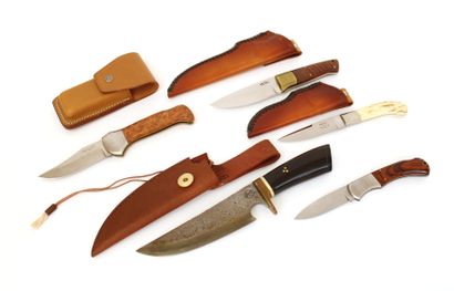 null Five hunting knives
- Folding knife, blade marked Rostfrei
- Fox folding knife,...