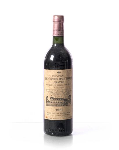 null 1 bouteille CHÂTEAU LA MISSION HAUT-BRION
Année : 1981
Appellation : PESSAC-LÉOGNAN...