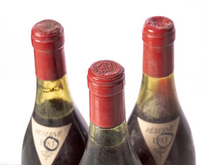 null 3 bouteilles CHÂTEAU RAYAS
Année : 1983
Appellation : CHÂTEAUNEUF-DU-PAPE
Remarques...