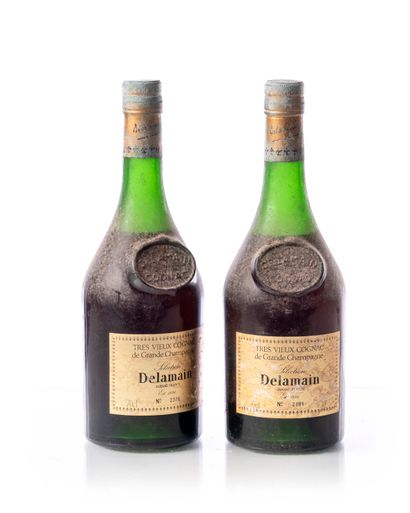 null 2 bottles (70 cl. - 40°) Very Old COGNAC Grande Champagne Selection DELAMAIN
Year...