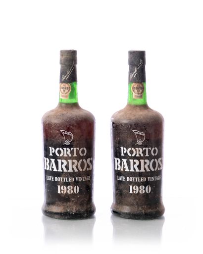 null 2 bouteilles (70 cl. – 20°) PORTO BARROS Late Bottled Vintage
Année : 1980
Appellation...