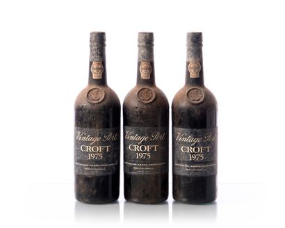 null 3 bouteilles (75 cl. – 20,6°) PORTO CROFT Vintage 
Année : 1975 (mise en bouteille...