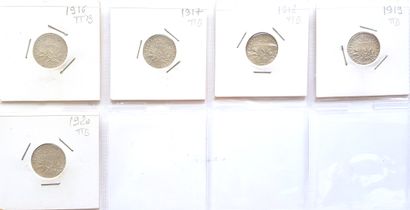 null Set of 26 French silver coins:
- 22 x 50 cts Semeuse (1898 to 1920) (B to TTB)...