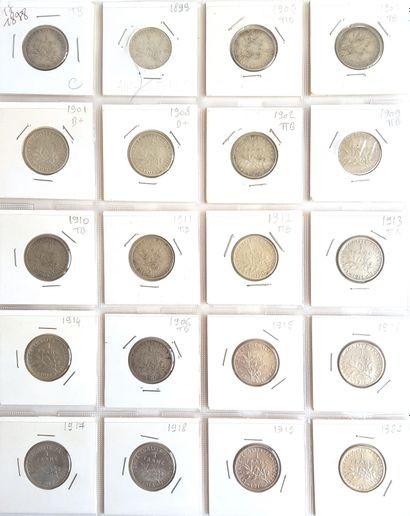 null Set of 32 French silver coins: 
- 8 x 1 fr Cérès IIIe république (1871 to 1894)...