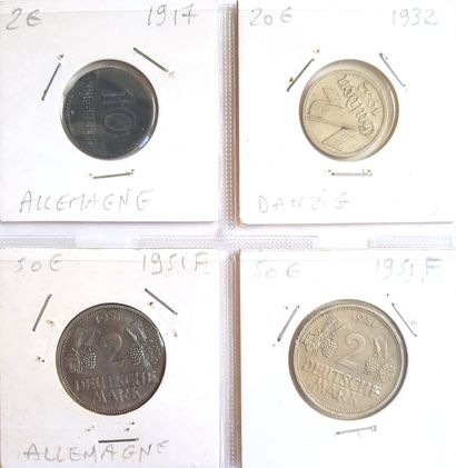 null Set of 38 Germanic coins:
- 1 x 1 kopeck Wilhelm II 1916 (AB)
- 1 x 10 reichspfennig...