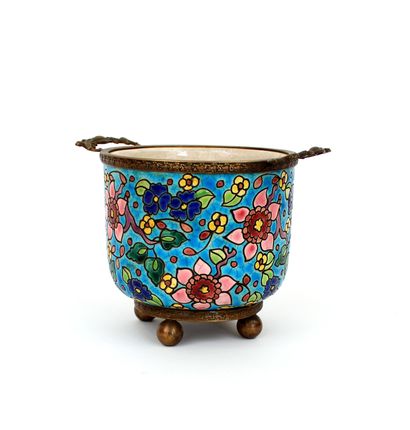 null LONGWY, glazed earthenware pot with handles, decorated with floral foliage,...