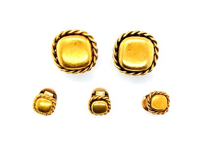 null Set of two breastplate buttons and three collar buttons in 18K yellow gold (750...