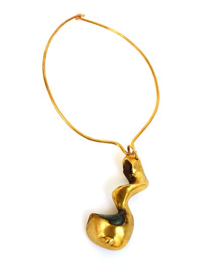 null CAMILLE GARBELL (attributed to) (born 1945)
Gold-plated metal necklace holding...