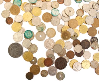 null BELGIAN COINS
Approximately 203 coins, some silver, some 19th century
Good to...