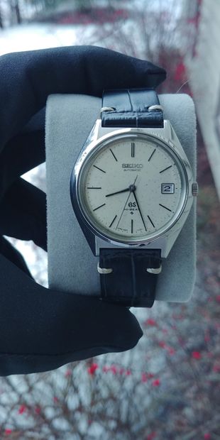 GRAND SEIKO 
Vintage watch from the 70's, 34 mm case. Reference no. 5645-7011. Crown...
