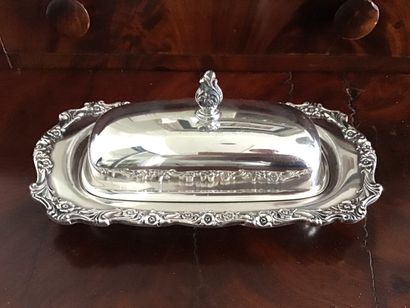 KINGS PLATE 
Silver plated serving tray engraved with "Happy 25th Anniversary". 



We...