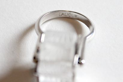 null LALIQUE FRANCE 

Ring in silver 925 (punch) with motif of star in crystal frosted...